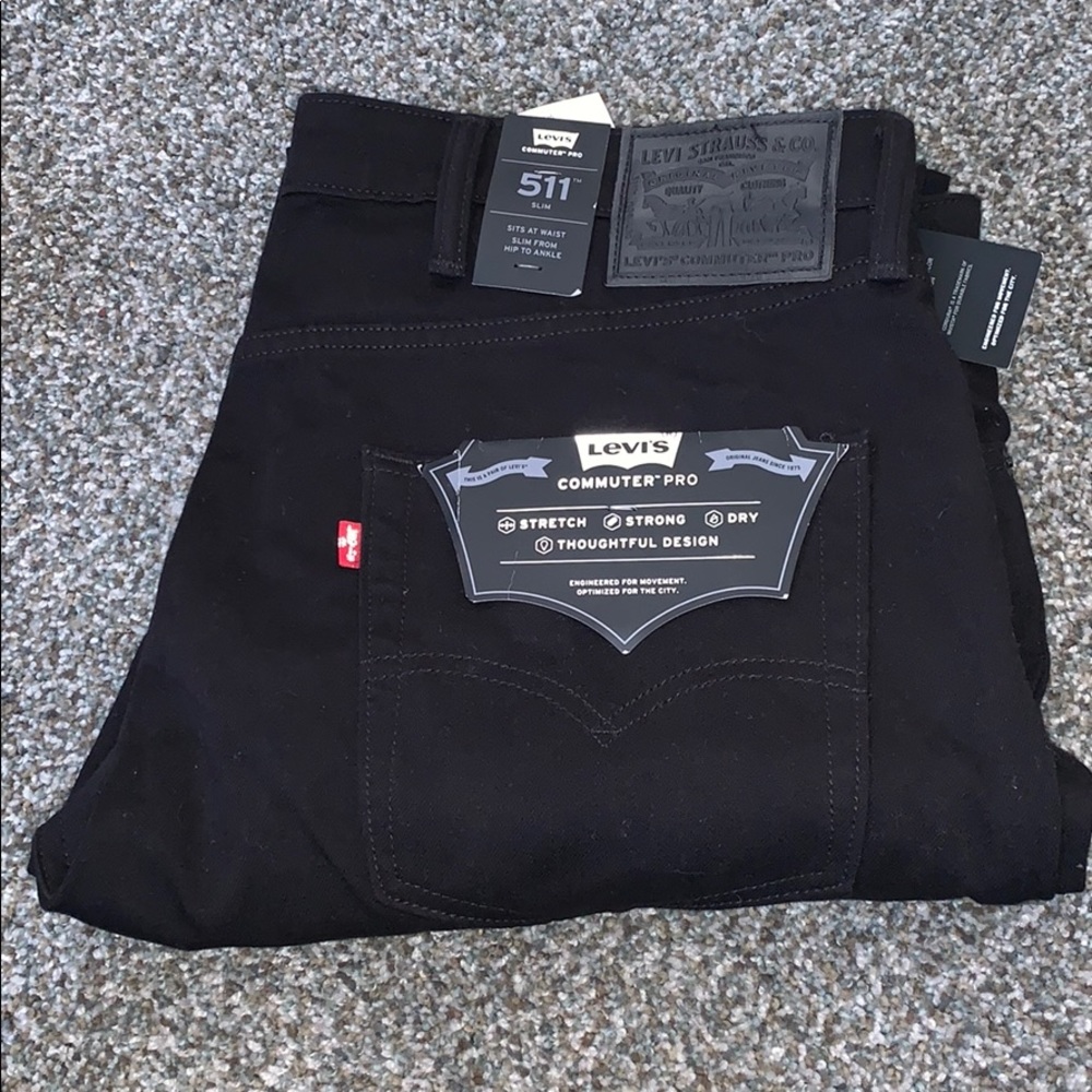🆕 levis